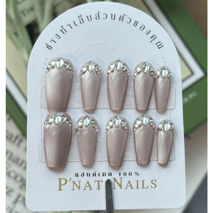 A278 The new French-style high-end nails in light purple cat-eye design with diamonds, showing gentleness and white, all handmade nails